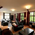 Atelier بيت للعطل